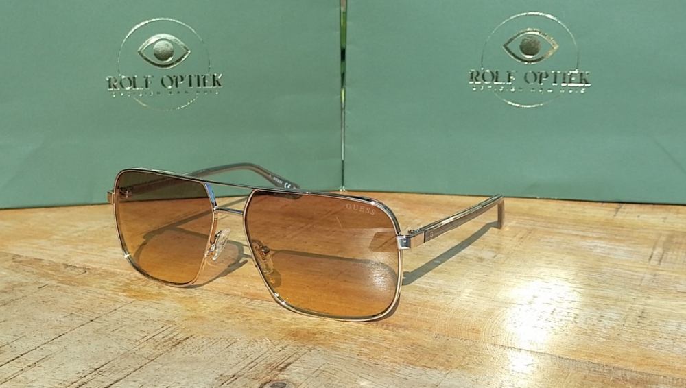 Guess GU00119 32F Zonnebril &ndash; Stijlvol &amp; Tijdloos
