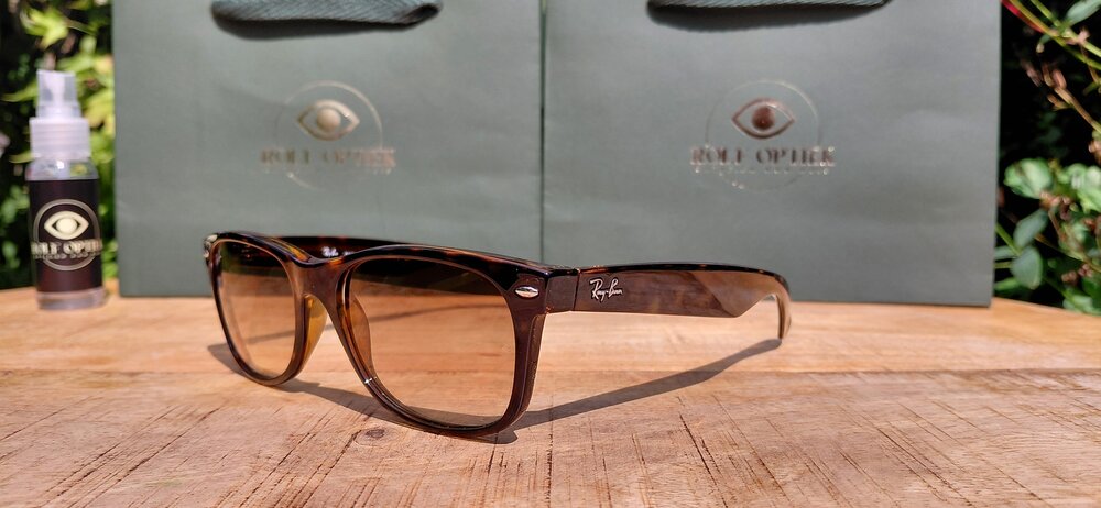 Ray-Ban RB2132 New Wayfarer 710/51 