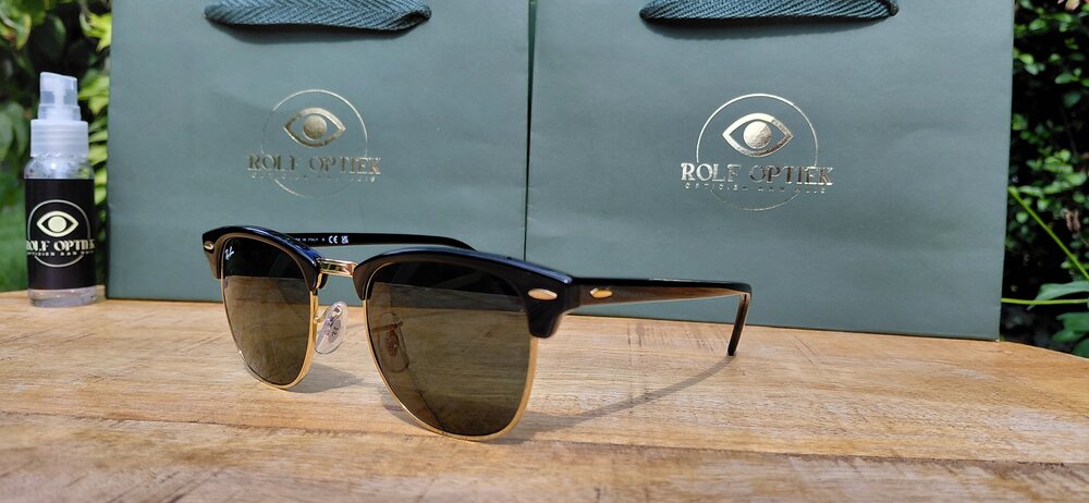 Ray-Ban Clubmaster RB3016 W0365 &ndash; Tijdloze klassieker voor elke gelegenheid