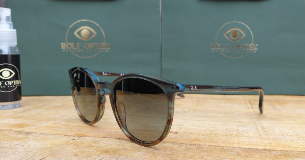 Ray-Ban RB2204 1394/GK