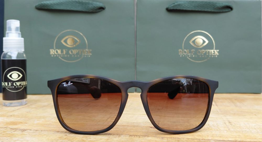Ray-Ban RB 4187 Chris 856/13 &ndash; Tijdloos, Lichtgewicht en Comfortabel