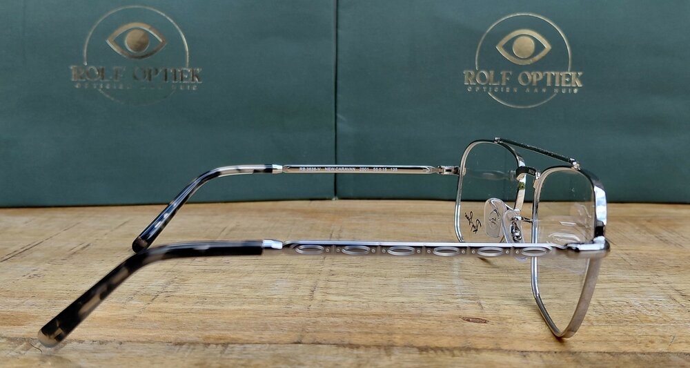 Ray-Ban RB 3636-V New Caravan 2501 &ndash; Silver (55-15-135)