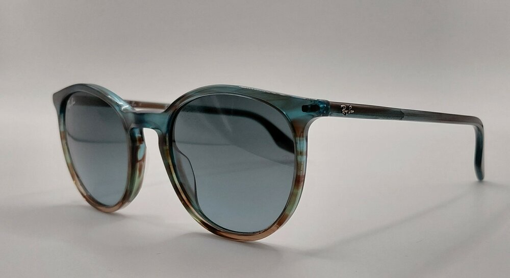 Ray-Ban RB2204 1384/GK
