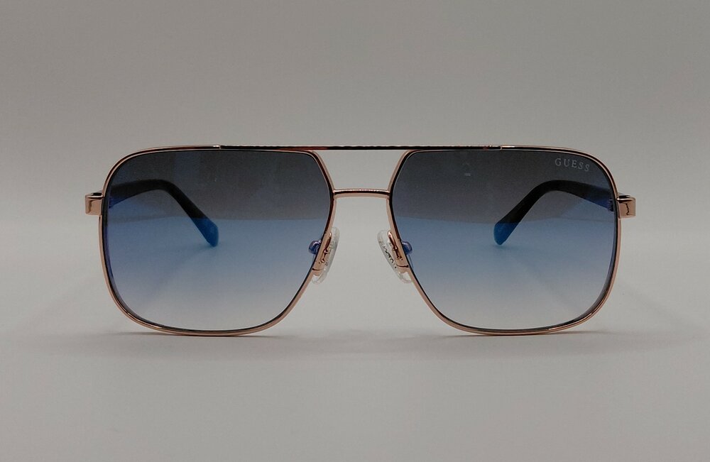 Guess GU00119 28X Zonnebril &ndash; Tijdloze Pilotenstijl