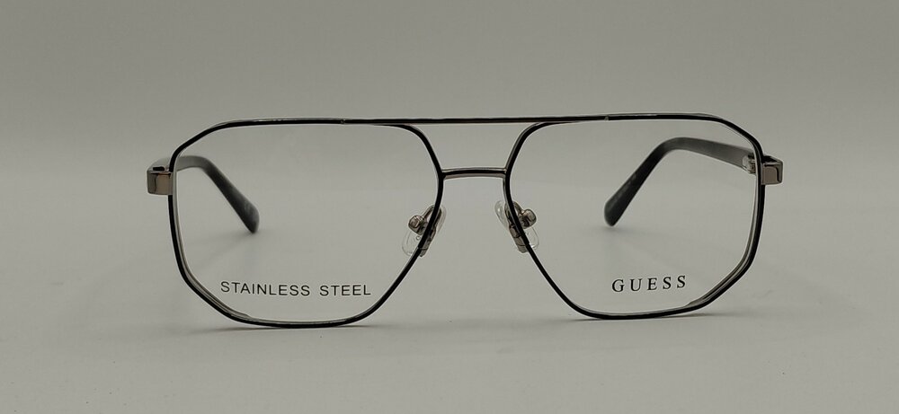 GUESS GU50135 005 &ndash; Shiny Black