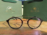 RIVER WOODS RW2062