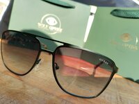 GUESS GU00210