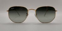 Ray-Ban RB3548 001/BH &ndash; Tijdloos Design met een Moderne Twist