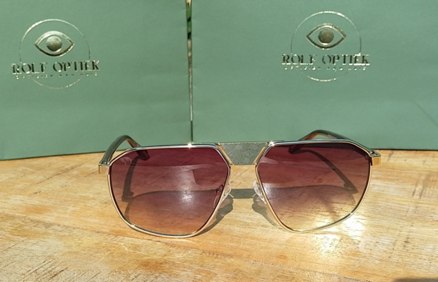 GUESS GU00086 32P &ndash; Stijlvolle Aviator Zonnebril