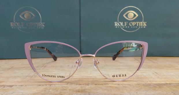 GUESS GU2813 058 &ndash; Cat-Eye Chic