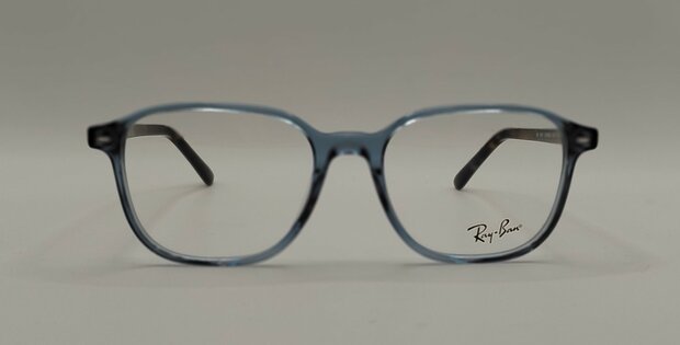 Ray-Ban RB 5393 Leonard 8228 &ndash; Modern &amp; stijlvol in transparant blauw